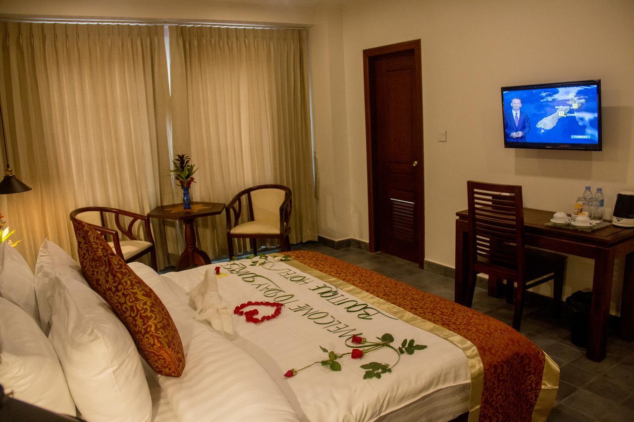 Day Sunrise Boutique Hotel Siem Reap Exterior photo